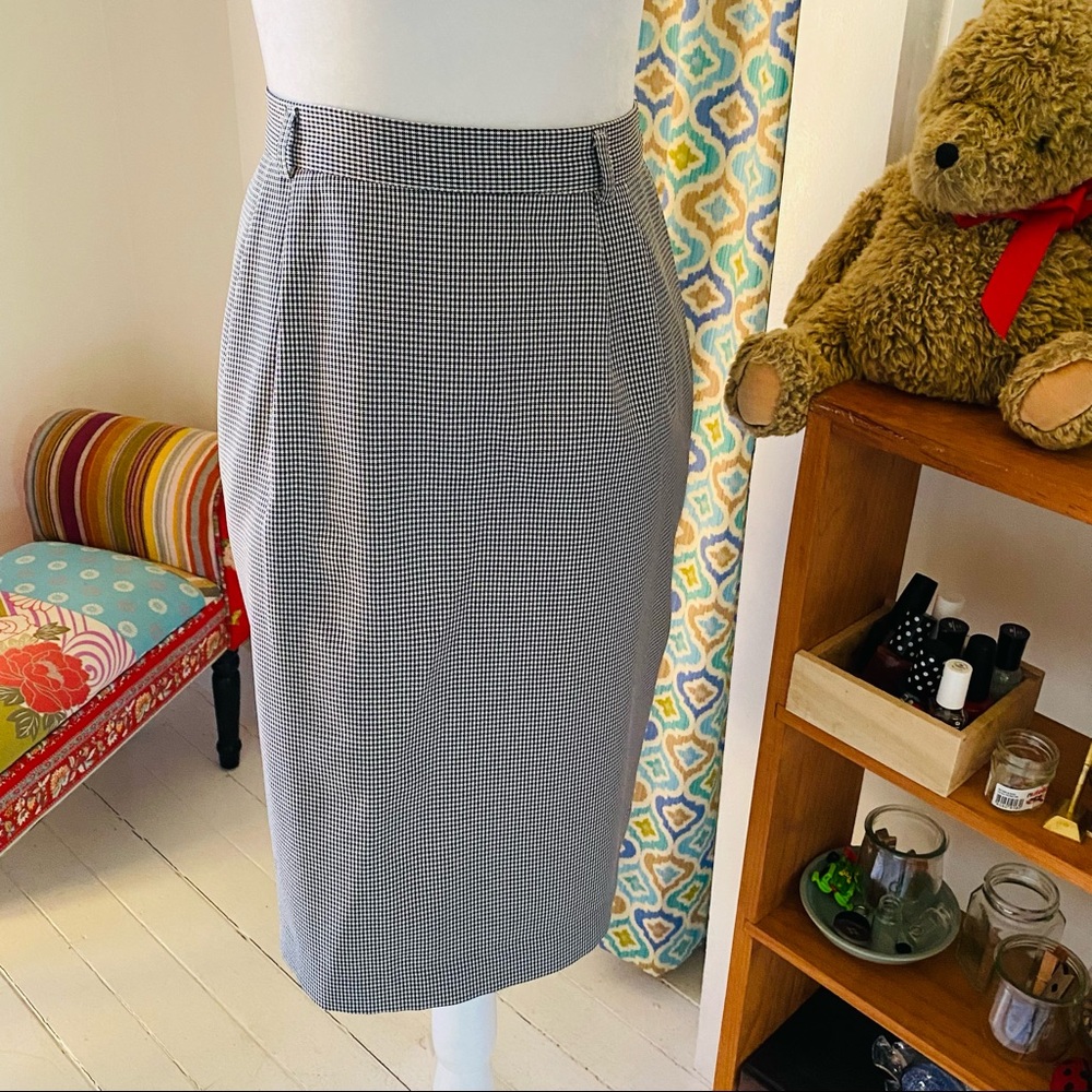 Vintage gingham pencil skirt with pockets (size 14)